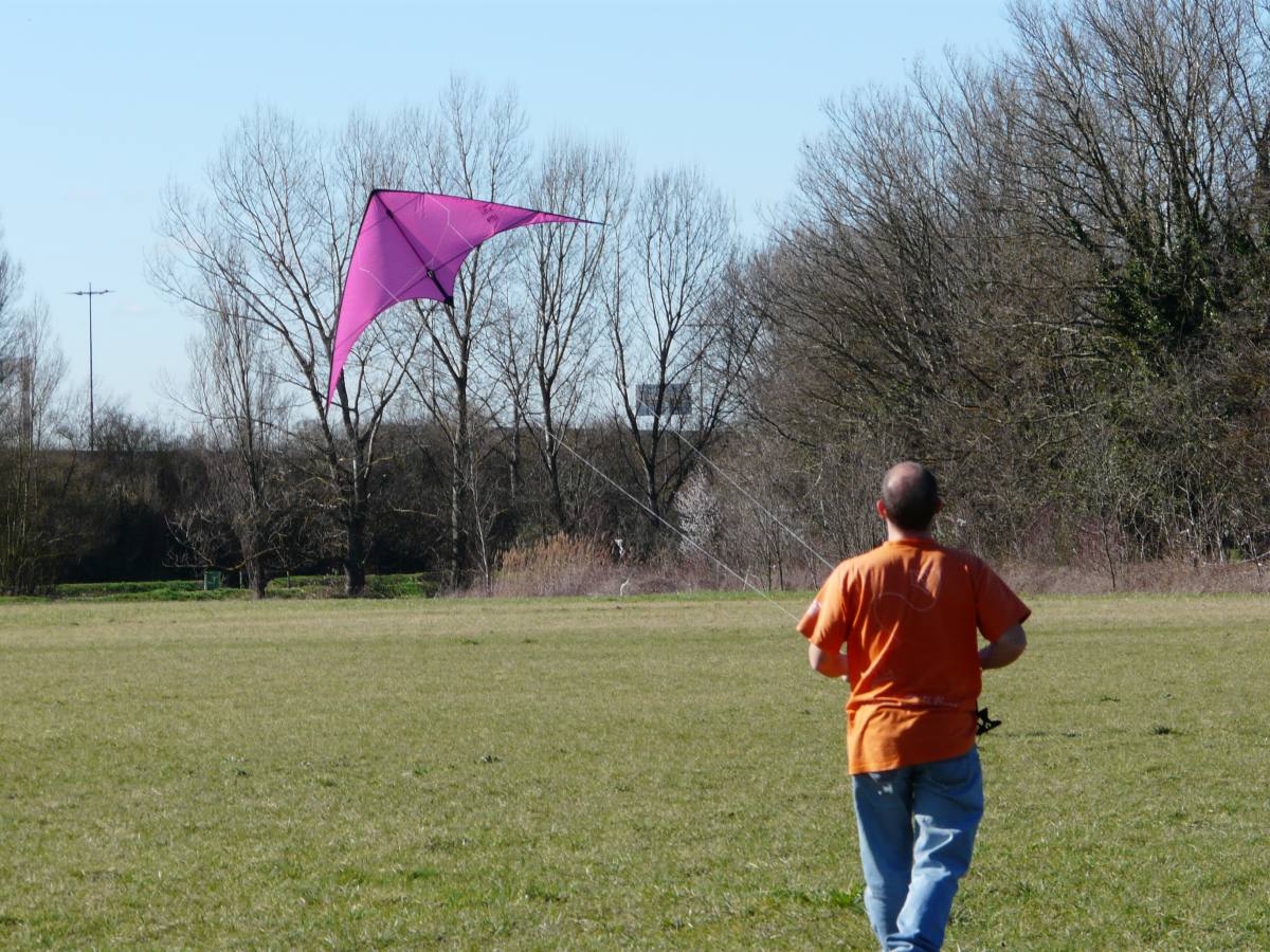 14 Beau Du Ciel animation decouverte pilotage cerf volant 01 loading file