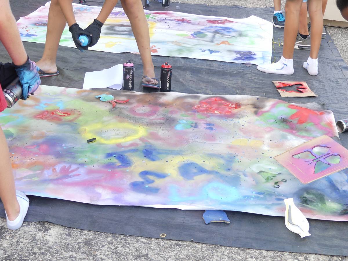 24 Beau Du Ciel animation Stage fabrication cerf volant 07 loading file