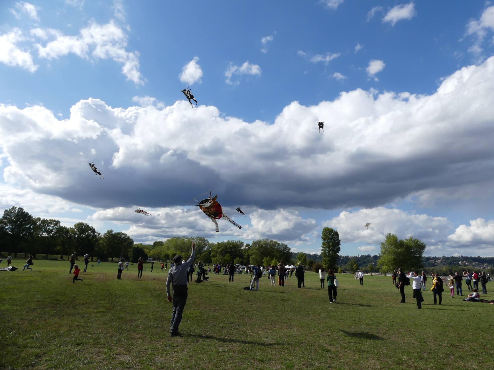 Performance artistique, création et cerf-volant - 17/18 Beau Du Ciel Biennale ateliercv 7